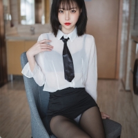 许岚LAN OL制服2